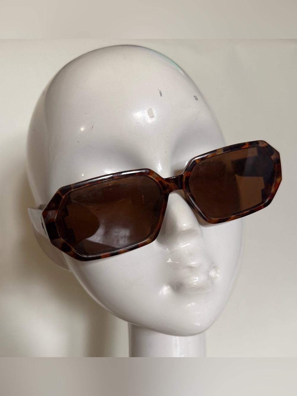 Rectangle Brown Tortoiseshell Sunglasses with Brown Lenses
